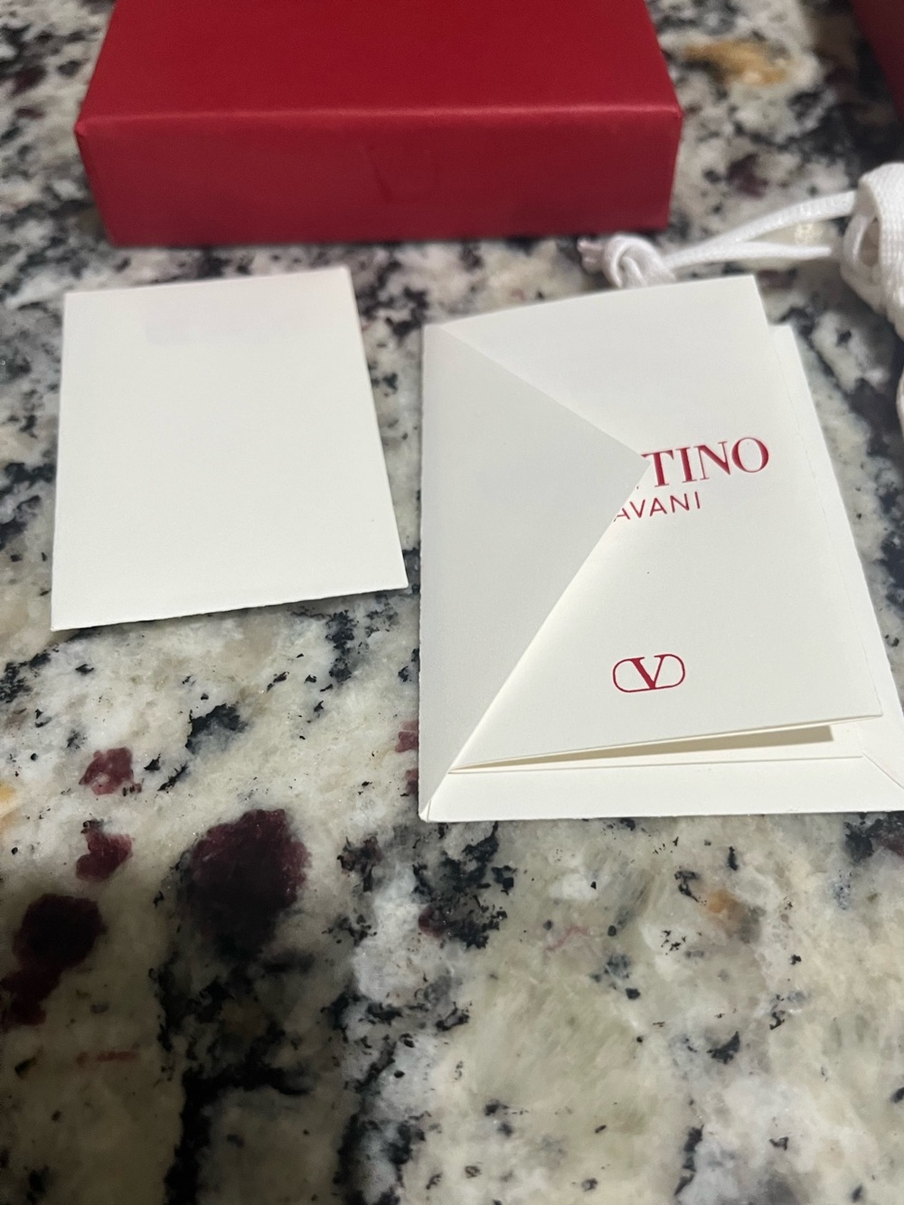 NIB** Valentino VLogo Signature bracelet - Picture 6 of 7